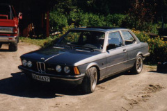 BMW 323i E21 -81