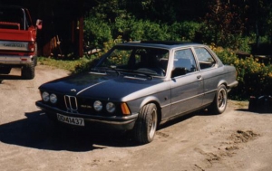 bmw-323i-e21-81-1