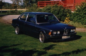 bmw-323i-e21-81-3