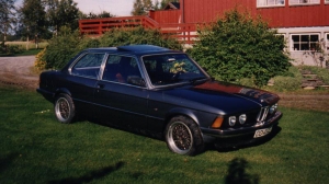 bmw-323i-e21-81-4