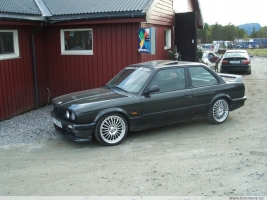 bmw-327i-e30-pure-orange-123