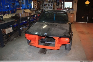 bmw-327i-e30-pure-orange-16