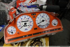 bmw-327i-e30-pure-orange-19