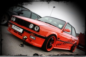bmw-327i-e30-pure-orange-43