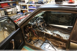 bmw-327i-e30-pure-orange-46