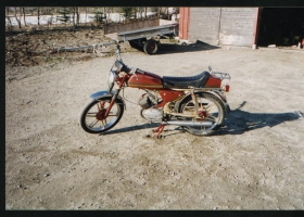moped-1